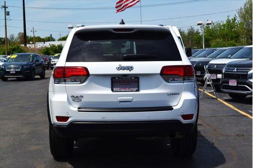 2022 Jeep Grand Cherokee Laredo
