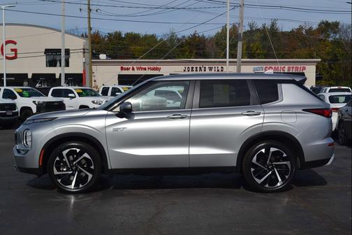 2024 Mitsubishi Outlander PHEV SE S-AWC