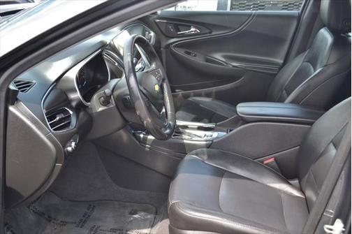 2018 Chevrolet Malibu Hybrid Base