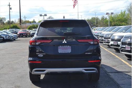 2024 Mitsubishi Outlander PHEV SE S-AWC