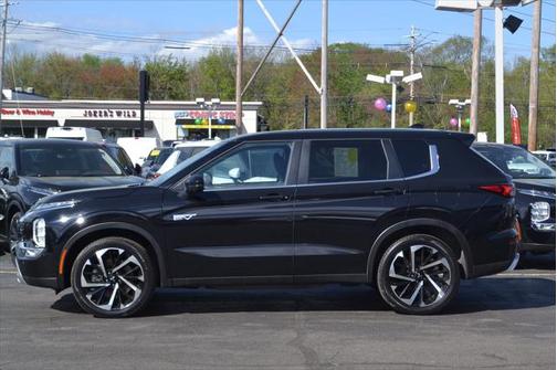 2024 Mitsubishi Outlander PHEV SE S-AWC