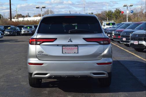 2023 Mitsubishi Outlander SE 2.5 S-AWC
