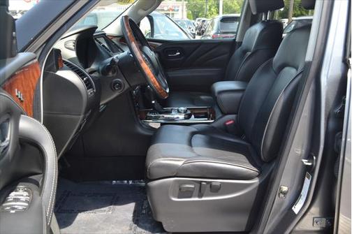 2017 INFINITI QX80 Base