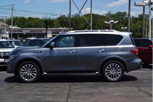 2017 INFINITI QX80 Base
