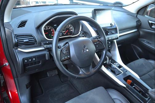 2022 Mitsubishi Eclipse Cross SE