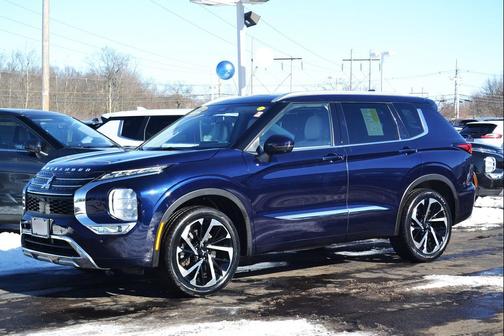 2022 Mitsubishi Outlander SEL Special Edition S-AWC