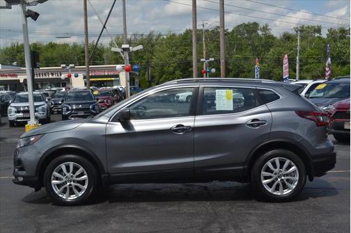 2021 Nissan Rogue Sport SV