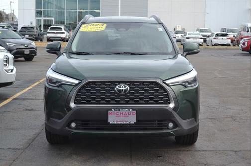 2023 Toyota Corolla Cross XLE