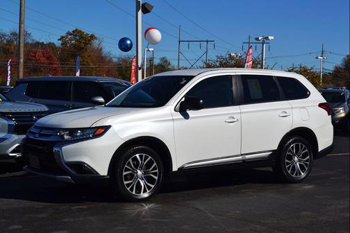 2016 Mitsubishi Outlander ES