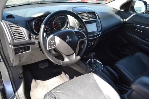 2015 Mitsubishi Outlander Sport SE