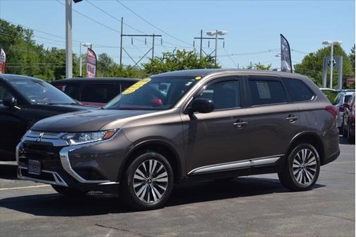 2020 Mitsubishi Outlander ES
