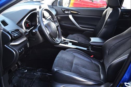 2023 Mitsubishi Eclipse Cross SE