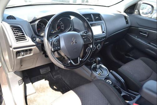 2016 Mitsubishi Outlander Sport 2.4 SE