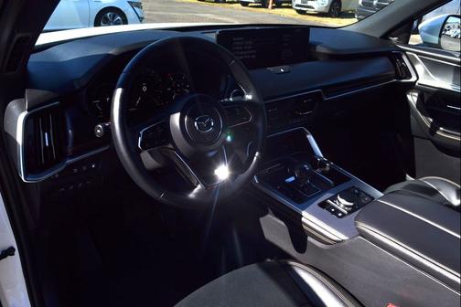 2024 Mazda CX-90 PHEV Premium Plus