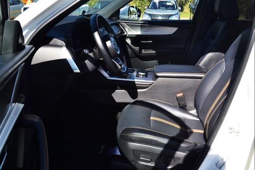 2024 Mazda CX-90 PHEV Premium Plus