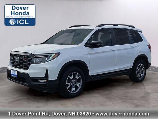 Platinum White Pearl 2023 Honda Passport AWD TrailSport