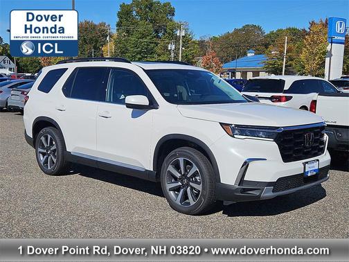 2025 Honda Pilot Touring 8-Passenger