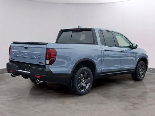Sonic Gray Pearl 2026 Honda Ridgeline TrailSport