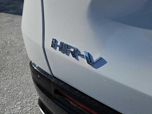 Platinum White Pearl 2026 Honda HR-V EX-L