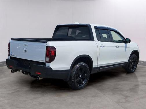 2023 Honda Ridgeline Black