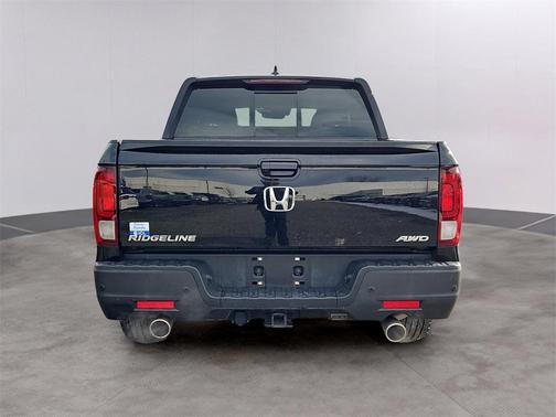 2022 Honda Ridgeline Black