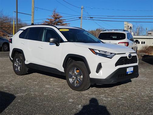 2025 Toyota RAV4 Hybrid LE