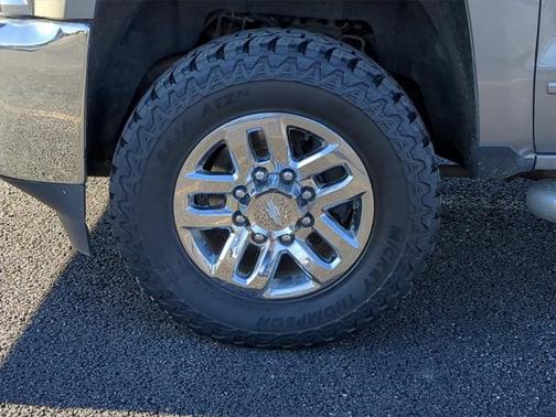 Pepperdust Metallic 2017 Chevrolet Silverado 2500 LT