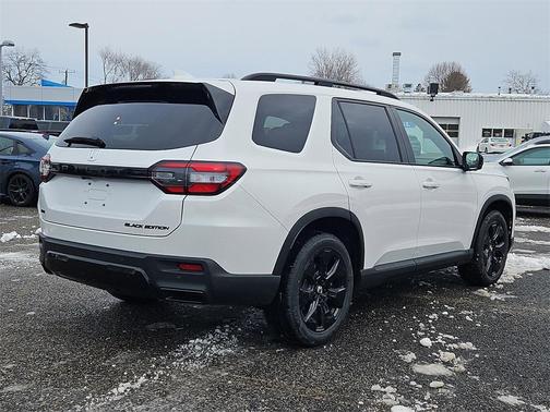 2026 Honda Pilot Black Edition