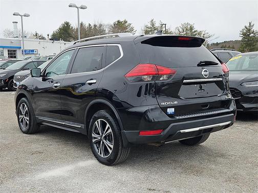 2017 Nissan Rogue SL