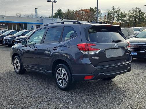 2022 Subaru Forester Premium