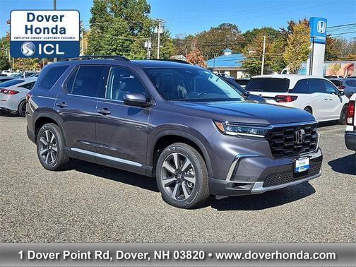 2025 Honda Pilot Touring 8-Passenger