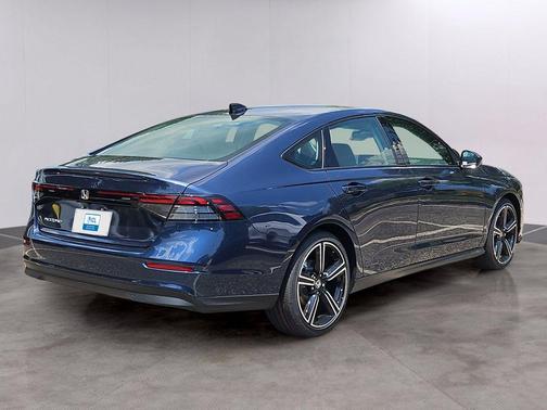 Canyon River Blue Metallic 2026 Honda Accord SE