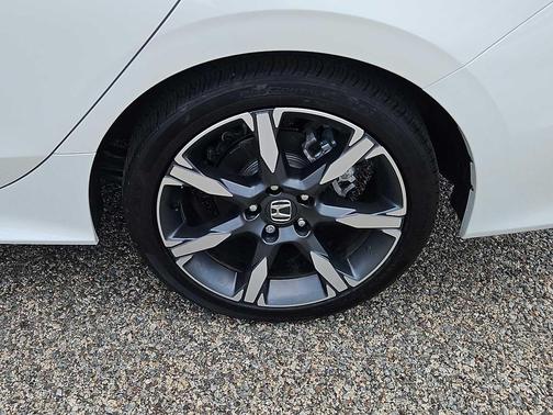 Platinum White Pearl 2026 Honda Civic Hybrid Sport