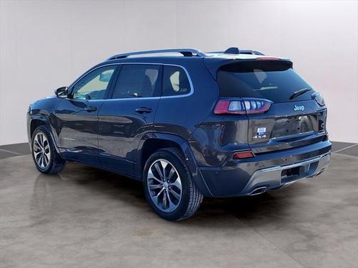 2019 Jeep Cherokee Overland