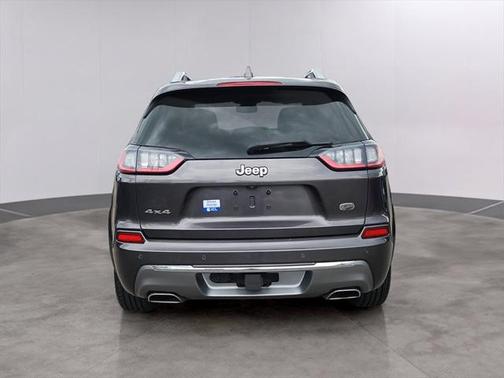 2019 Jeep Cherokee Overland