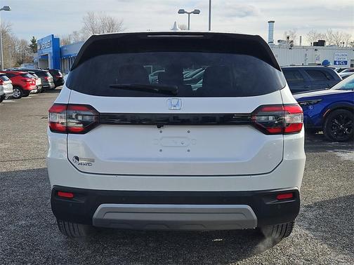 2023 Honda Pilot AWD EX-L 8 Passenger