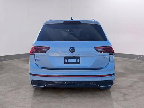 2023 Volkswagen Tiguan 2.0T SE R-Line Black 4MOTION