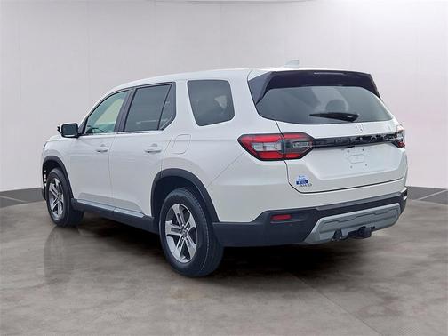 2023 Honda Pilot AWD EX-L 7 Passenger