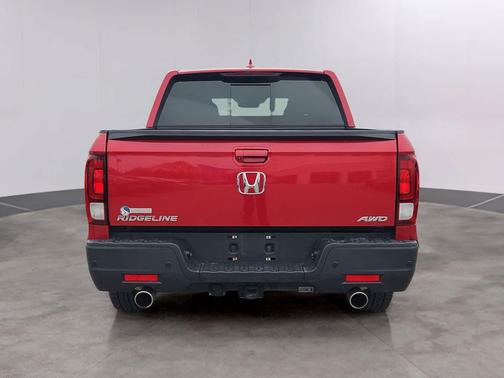 Radiant Red Metallic II 2021 Honda Ridgeline RTL-E