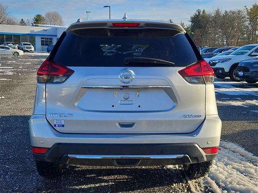 2020 Nissan Rogue SV
