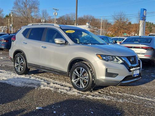 2020 Nissan Rogue SV