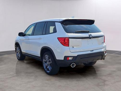 Platinum White Pearl 2023 Honda Passport AWD EX-L