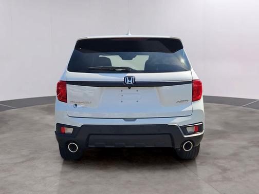 Platinum White Pearl 2023 Honda Passport AWD EX-L
