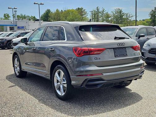 Chronos Gray Metallic 2022 Audi Q3 45 S line Premium Plus