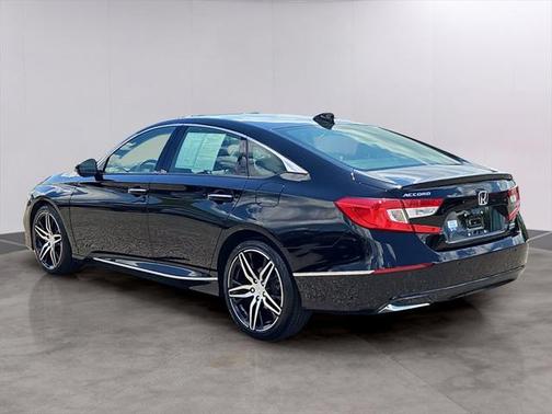 2022 Honda Accord Hybrid Touring