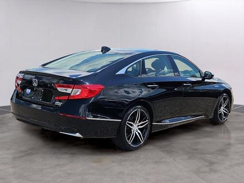 2022 Honda Accord Hybrid Touring