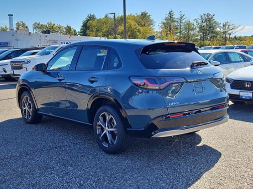 Nordic Forest Pearl 2024 Honda HR-V EX-L