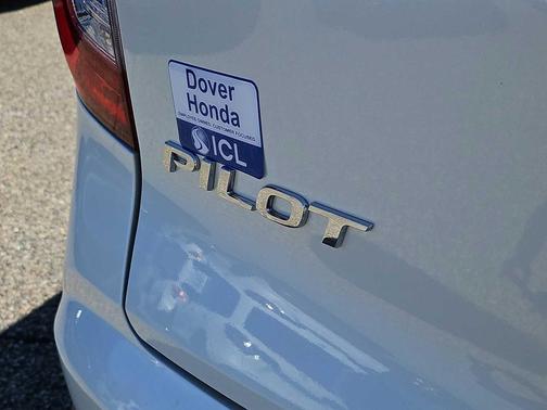 White Diamond Pearl 2019 Honda Pilot EX-L