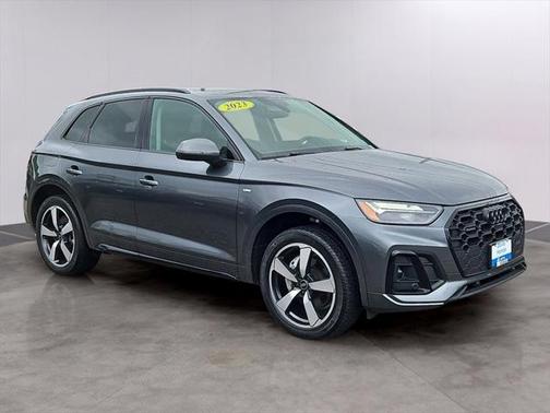 2023 Audi Q5 45 S line Premium Plus
