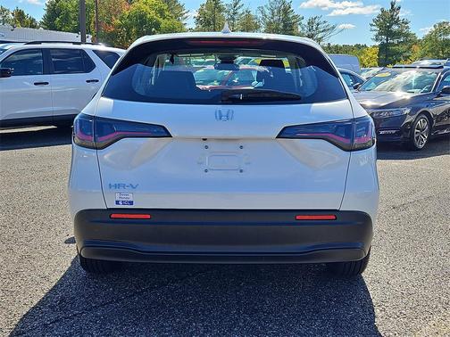 2025 Honda HR-V LX
